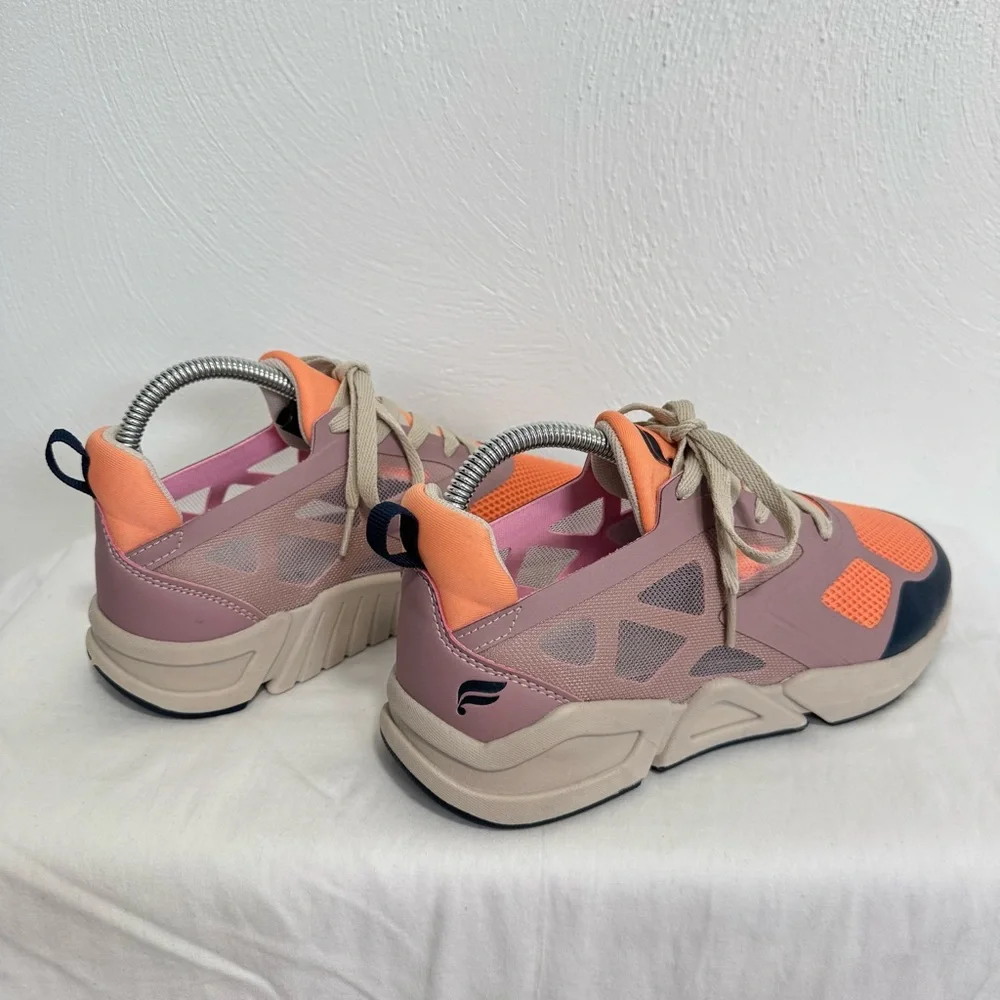 Fabletics Venice Performance Sneaker Women’s 8 Peach Haze Athleisure Gym Active‎